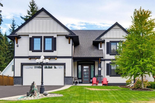 24318 40 Avenue, Langley, BC V2Z2M2 Photo 2