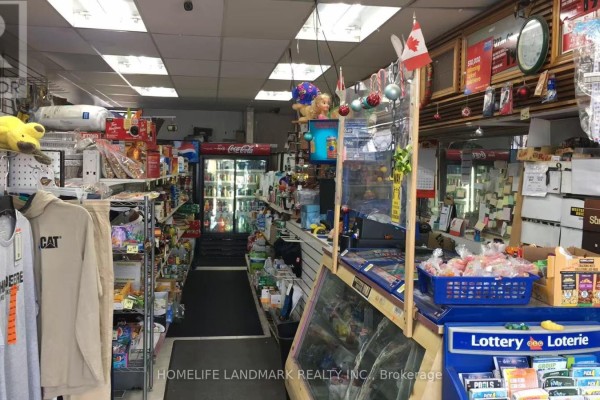 2432 Dufferin Street, Toronto, ON M6E3T1 Photo 5