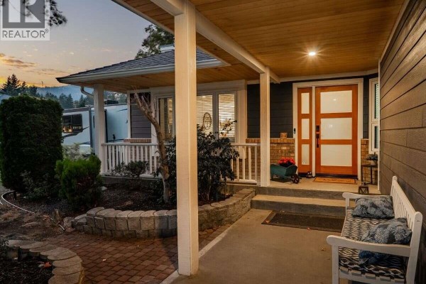 4pc Ensuite bath - 2432 Karli Court, West Kelowna, BC V4T1T5 Photo 5