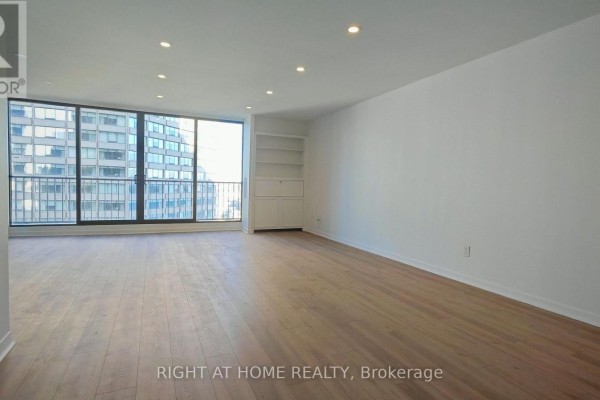 2434 - 33 Harbour Square, Toronto