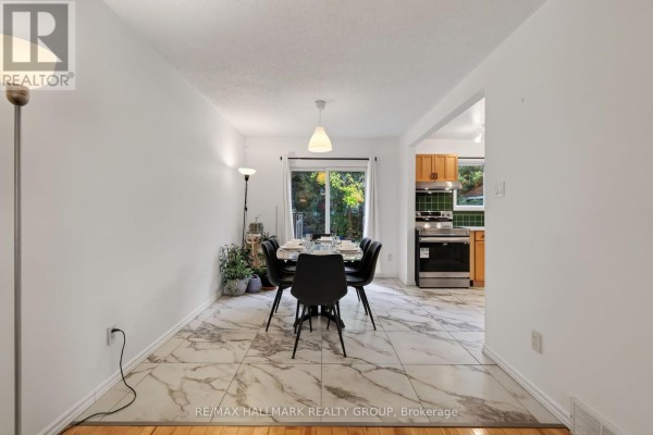 2434 Braeburn Place, Ottawa, ON K1B4M4 Photo 5
