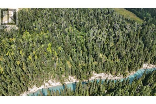 2434 Kettleston Road, Golden, BC V0A1H1 Photo 5