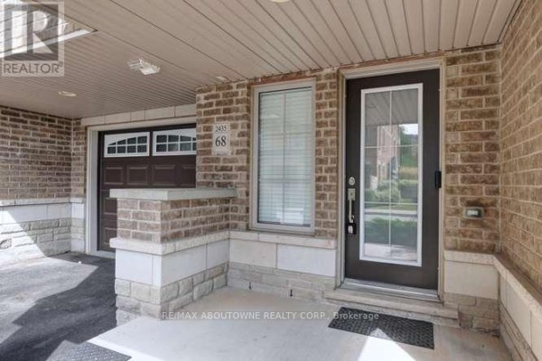 Living room - 2435 Greenwich Drive, Oakville, ON L6M0S4 Photo 3
