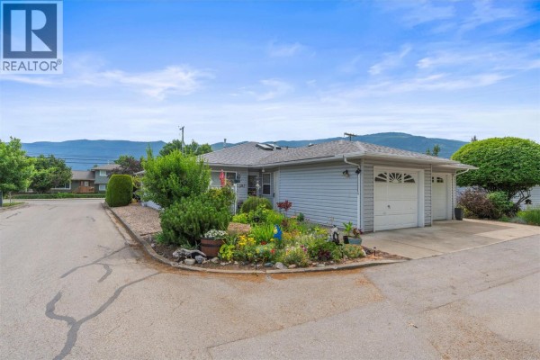 Primary Bedroom - 2435 Pleasant Valley Road Unit# 1 Lot# 1, Armstrong, BC V4Y2A3 Photo 4