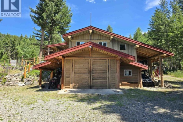 Primary Bedroom - 2435 Sandberg Road, Williams Lake, BC V2G4W5 Photo 4
