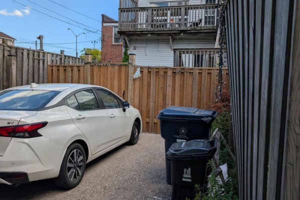 2436 Kingston Road, Toronto, ON M1N1V3 Photo 5