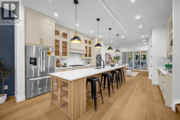 Den - 2437 52 Avenue Sw, Calgary, AB T3E1K5 Photo 5