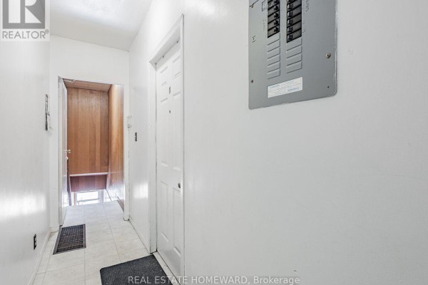 Apt #2 - 2438 Danforth Avenue, Toronto, ON M4C1K9 Photo 2