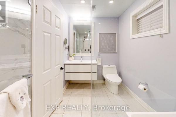 2439 Bridge Road, Oakville, ON, photo 2