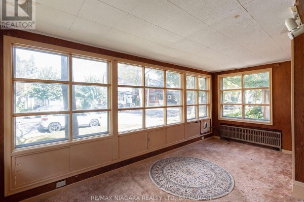244 Charlotte Street, Port Colborne, ON L3K3E6 Photo 5