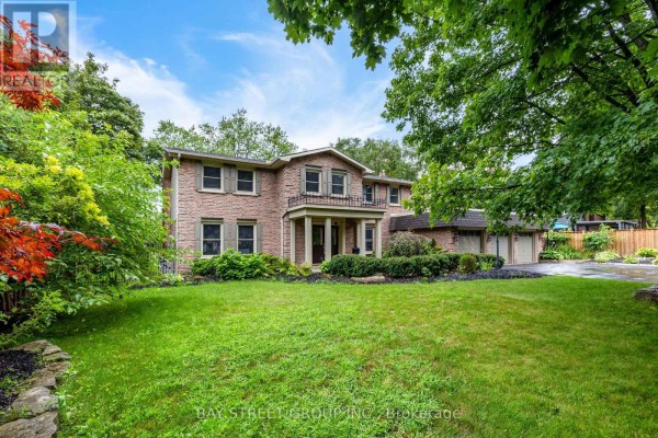 244 Colchester Drive, Oakville, ON, photo 2