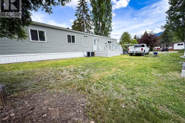 Bedroom - 244 E Avenue Unit# 3, Kaslo, BC V0G1M0 Photo 4