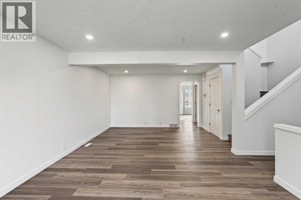 Living room - 244 Harvest Gold Circle Ne, Calgary, AB T3K4H5 Photo 5