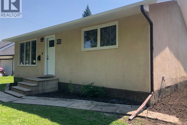4pc Bathroom - 244 Northern Avenue, Canora, SK S0A0L0 Photo 3
