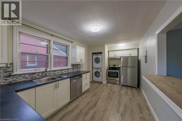 244 Upper Paradise Road Unit# Upper, Hamilton, ON, photo 2