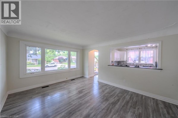 244 Upper Paradise Road Unit# Upper, Hamilton, ON, photo 3