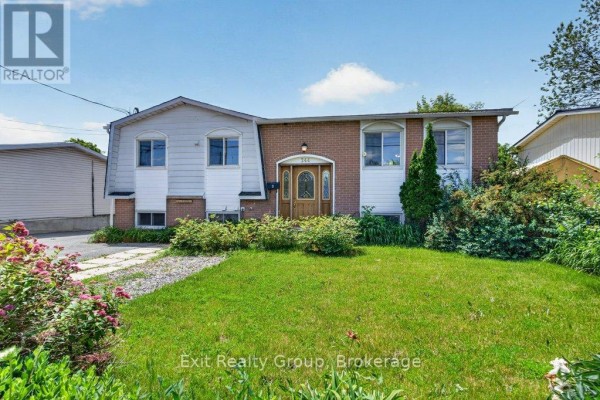 Living room - 244 Weller Avenue, Kingston, ON K7K2V2 Photo 4