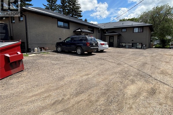 2440 Abbott Road, Regina, SK S4N2K3 Photo 3