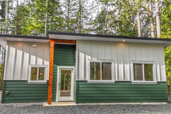 Primary Bedroom - 2440 Carpenter Rd, Sooke, BC V9Z0R1 Photo 4