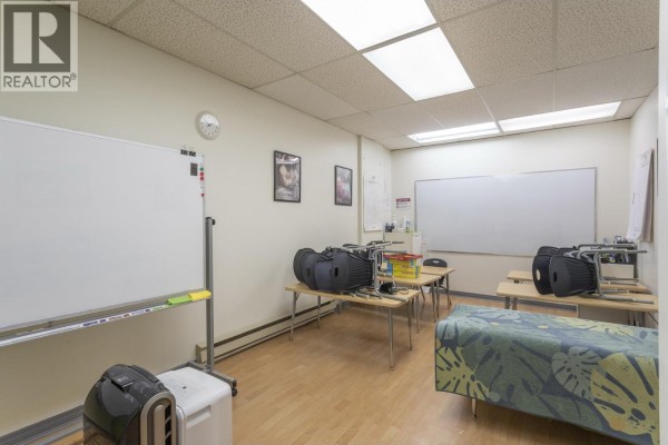 2440 Haywood Avenue, West Vancouver, BC V7V1Y1 Photo 4
