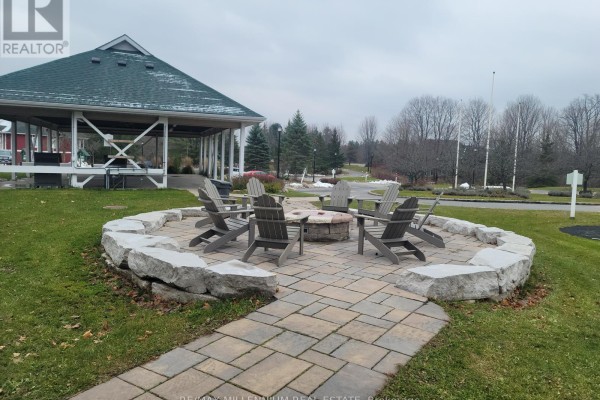 2442-43 - 90 Highland Drive, Oro Medonte, ON, photo 2