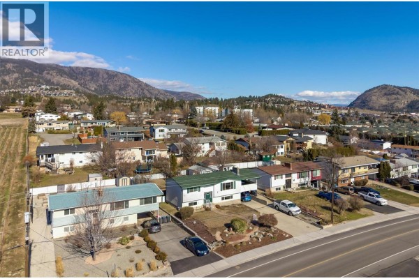2442 Butt Road, West Kelowna, BC, photo 3