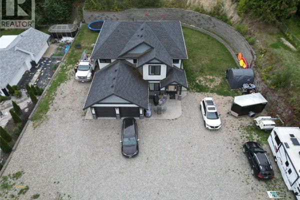 Foyer - 2446 Centennial Drive, Blind Bay, BC V0E1H0 Photo 3