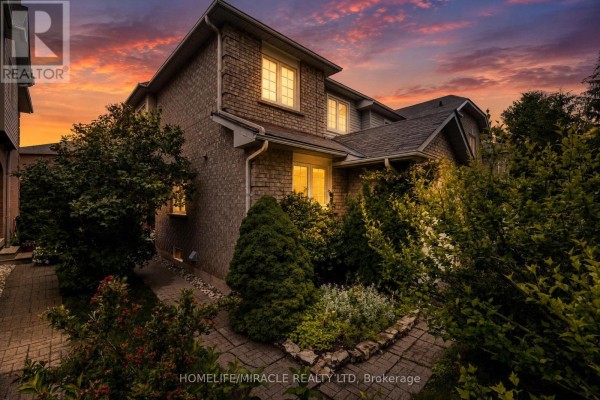 2447 New Wood Drive, Oakville, ON, photo 2