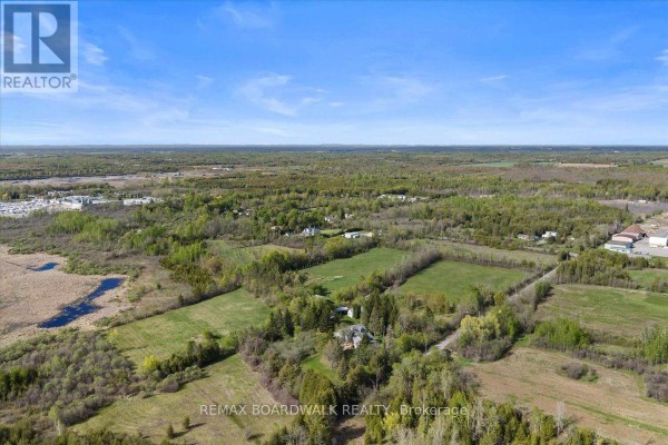 2448 Scrivens Drive, Ottawa, ON K0A2P0 Photo 5