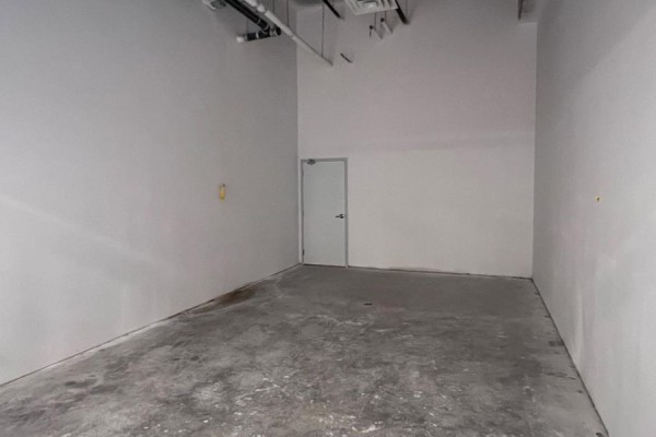 245 - 7777 Weston Road, Vaughan, ON L4L0G9 Photo 5