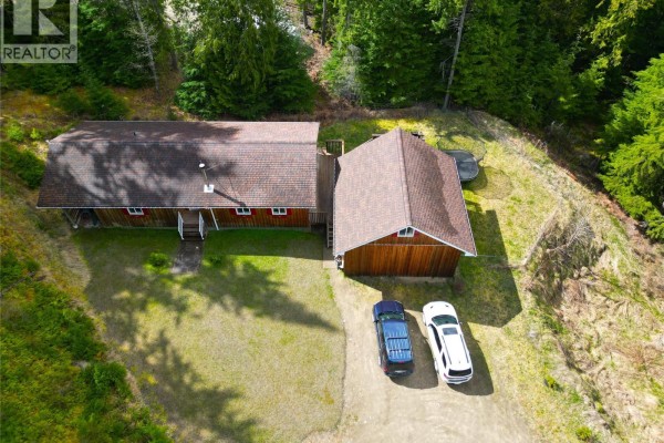 Primary Bedroom - 245 Alexander Road Road, Procter, BC V1L0B5 Photo 5