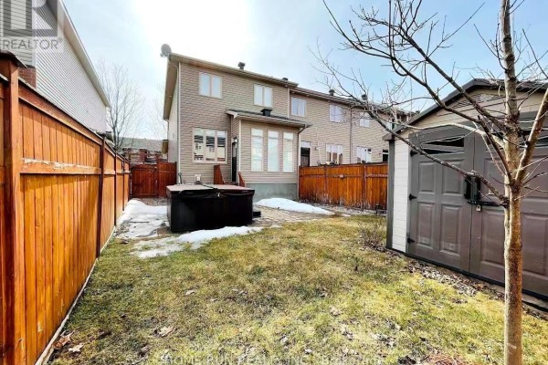 245 Badgeley Circle, Ottawa, ON K2T0B8 Photo 3