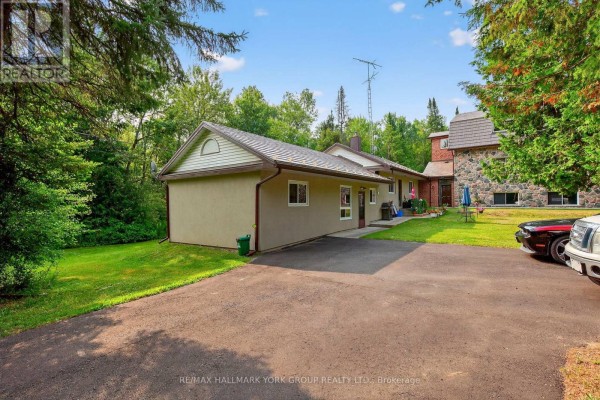 245 Davis Drive, Uxbridge, ON, photo 3