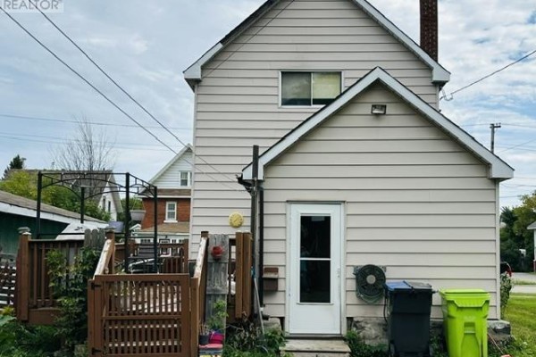 245 John St, Sault Ste  Marie, ON, photo 3