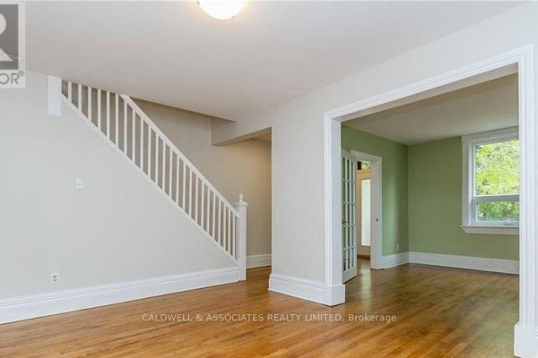 245 Mackay St Street, Ottawa, ON, photo 2