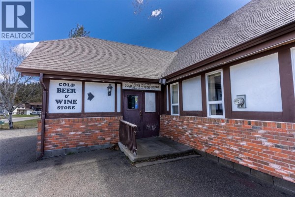 245 Ponderosa Avenue, Logan Lake, BC V0K1W0 Photo 2