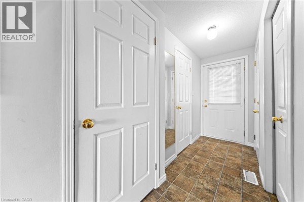 Bedroom - 245 Red Clover Court, Kitchener, ON N2E4J5 Photo 5