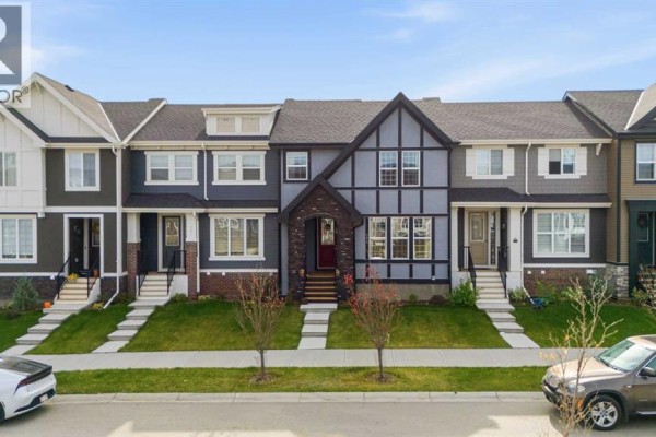 245 Waterford Boulevard, Chestermere