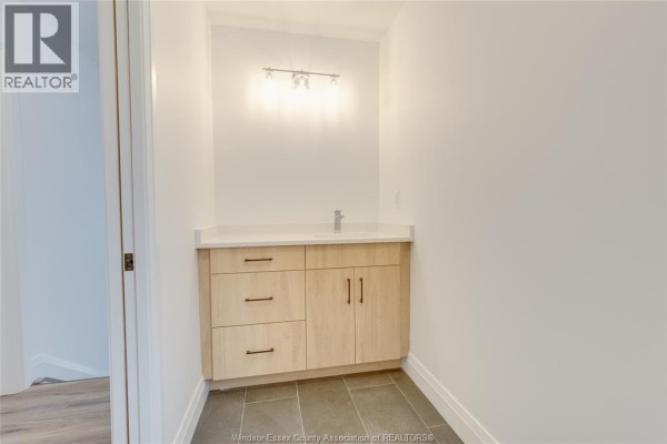 Laundry room - 2451 Westminster Boulevard Unit# 3, Windsor, ON N8T1X9 Photo 4