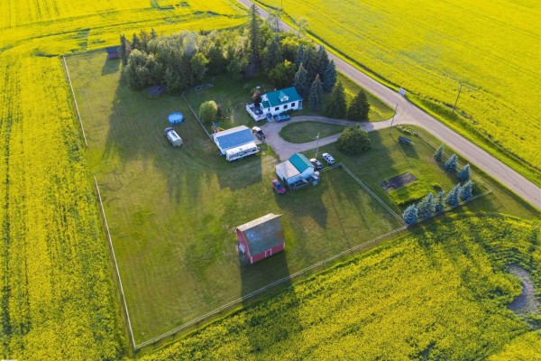 24523 Twp Road 582, Rural Sturgeon County, AB, photo 2