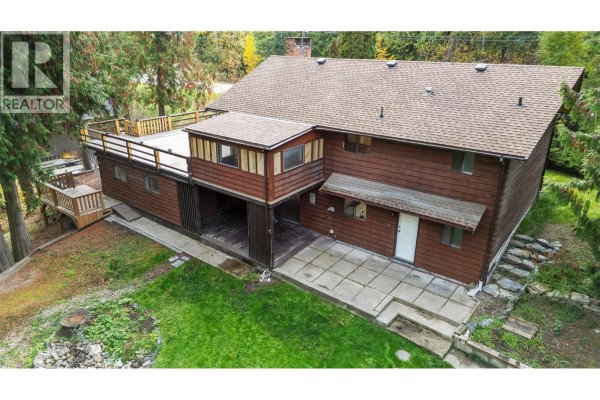Recreation room - 2455 Forest Drive, Blind Bay, BC V0E1H2 Photo 4