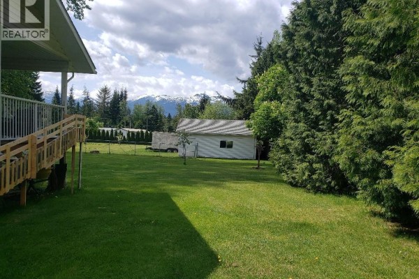 Bedroom 2 - 2455 Kreston Street, Terrace, BC V8G0G2 Photo 4