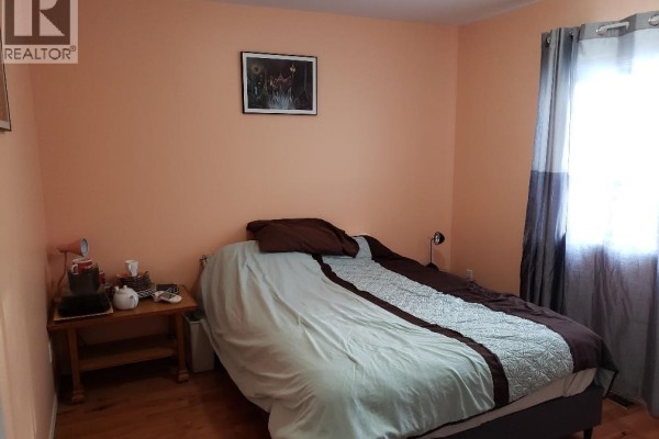 Bedroom 3 - 2455 Kreston Street, Terrace, BC V8G0G2 Photo 5