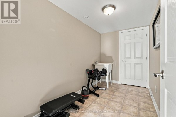 2455 Nutgrove Avenue, Ottawa, ON K2J0X5 Photo 5