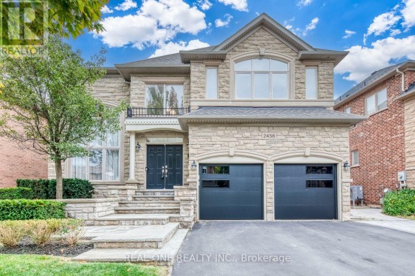 2456 Bon Echo Drive, Oakville