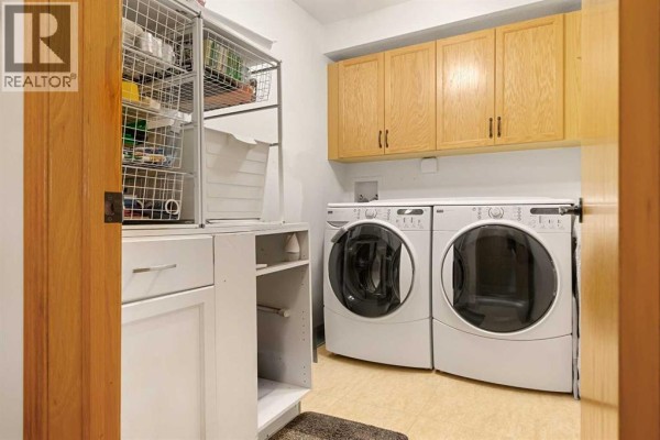 Bedroom - 246, 6868 Sierra Morena Boulevard Sw, Calgary, AB T3H3R6 Photo 3