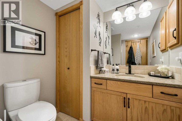Dining room - 246, 6868 Sierra Morena Boulevard Sw, Calgary, AB T3H3R6 Photo 4