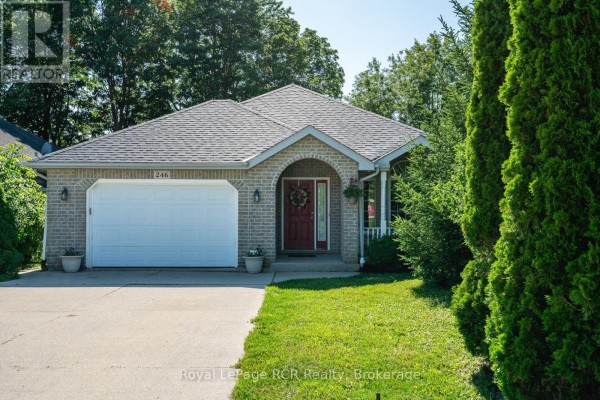 246 16th Avenue Crescent, Hanover, ON, photo 2