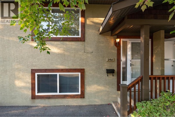 Bedroom - 246 Briarwood Road, Kelowna, BC V1X2G3 Photo 4