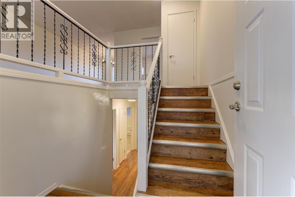 4pc Bathroom - 246 Briarwood Road, Kelowna, BC V1X2G3 Photo 5
